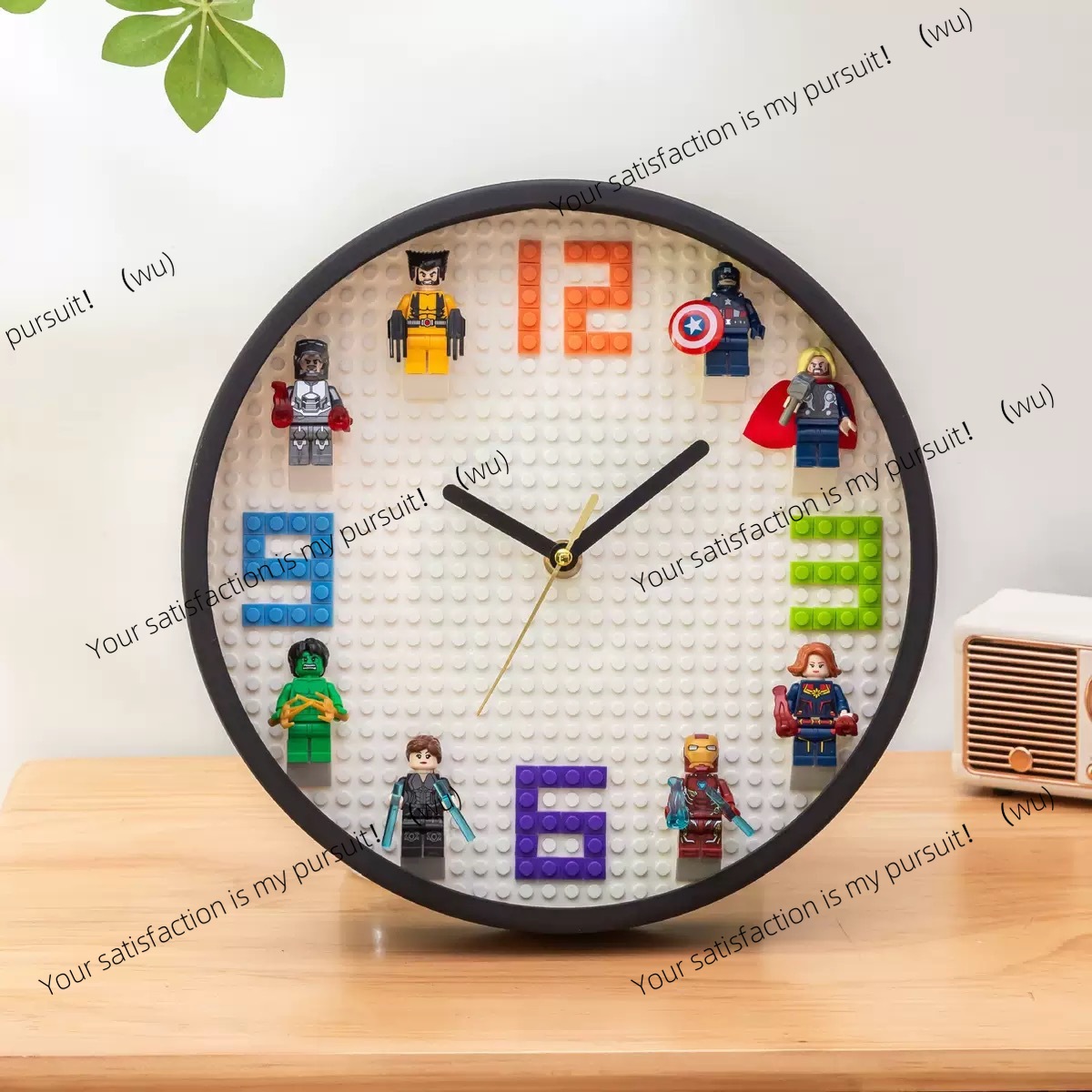 ساعة حائط على شكل شخصيات كرتون - مراجعة Interior Design Lego وسعره