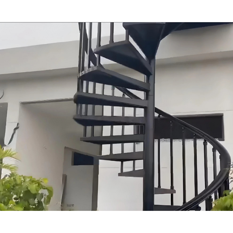 سلالم معدنية بتصميم عصري رائجة - مراجعة Interior Design Modern وسعره